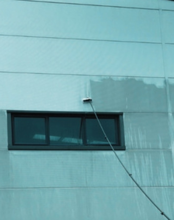 Ren Wash professional cladding cleaning services